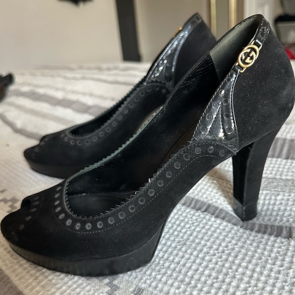 Authentic GUCCI Peep Toe Heels - Picture 2 of 6